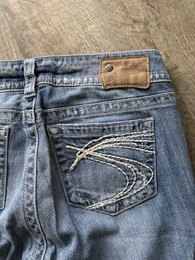 Silver Jeans Light Blue Embroidered Back Pocket Bootcut Jeans